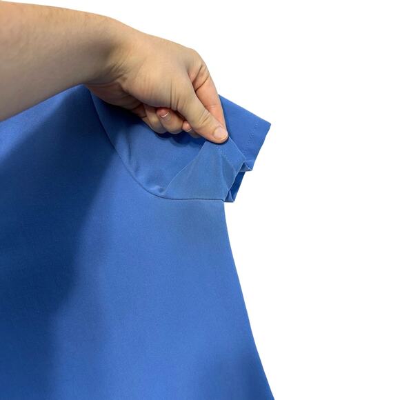 FIGS Casma Three-Pocket Scrub Top Women's Sz XS Ceil Blue Healthcare Medical - Picture 8 of 8